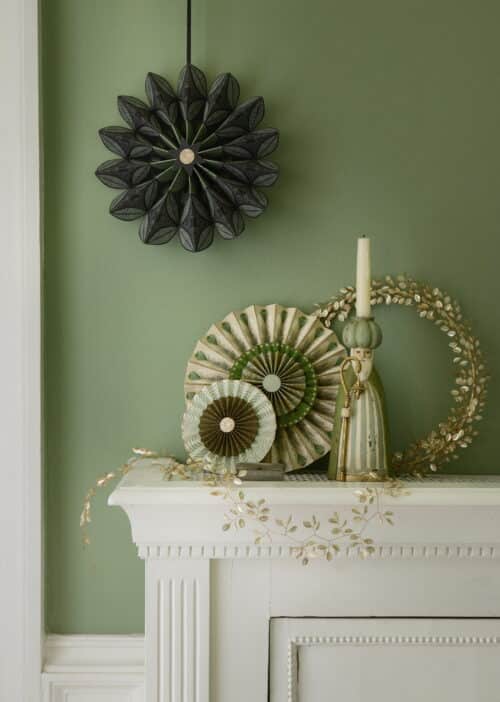 Paper Rosette Salon Artichoke